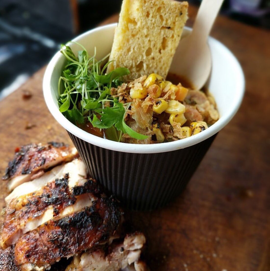 StreetDiner's tweet photo. Just some of the goodness on the lunchtime menu today ❤️#supportlocalbusiness #brighton #hellotasty https://t.co/VbNEpDzChB