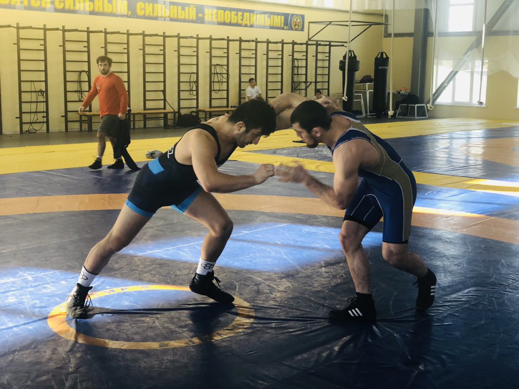 IlliniRTC's tweet photo. Mach Competion Day. Got some great info and some hard fought matches. #better #OneMoreTonight https://t.co/BZ4Ekp4OHP