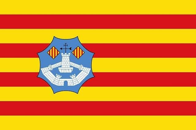 EsRecader's tweet photo. Feliç Diada de #Menorca t@ts!! I feliç Sant Antoni!! https://t.co/HgUB2aD6DY https://t.co/HTxH0ltjZ1
