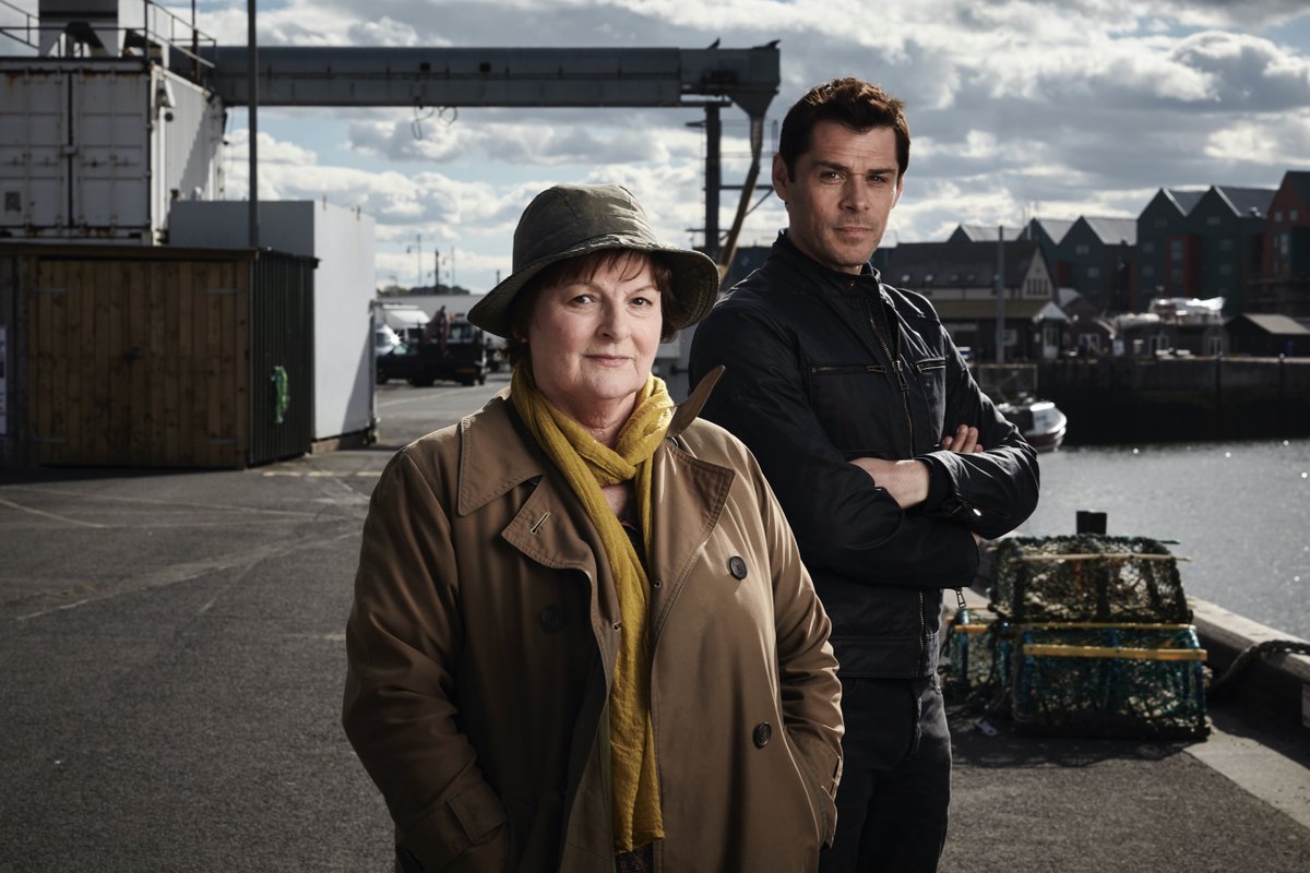 The brilliant Nathan Horrocks (<a href="/nayhorrocks/">Nathan Horrocks</a>) appears in this weekend’s #Vera playing Dennis Bayliss. Catch him on ITV1 at 8.10pm on Sunday amberltd.co.uk/nathan-horrock…