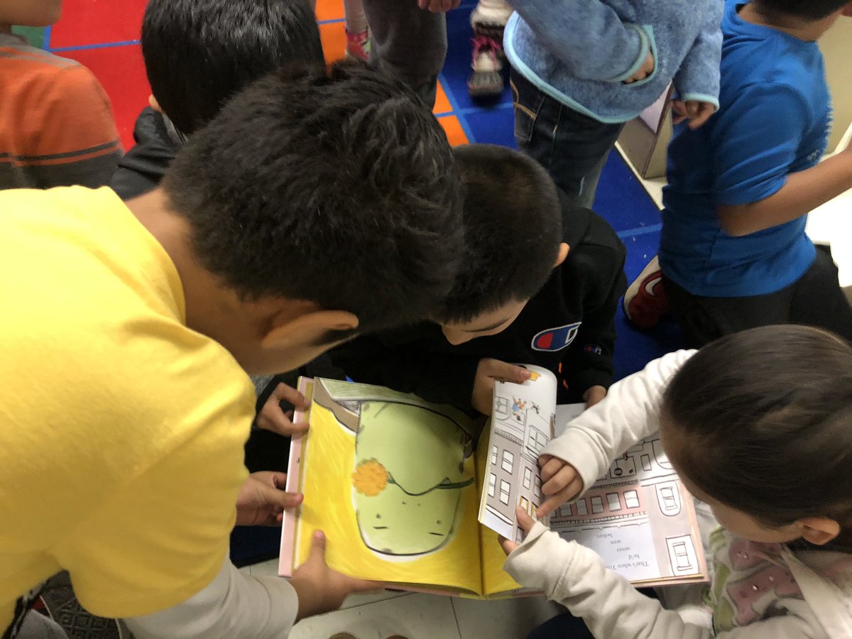 Yesterday’s #bookaweek in <a href="/MsConner_2nd/">sconner</a>’s class was Truman by <a href="/jeanreidy/">Jean Reidy</a>.  Needless to say they loved it!  #asd4all