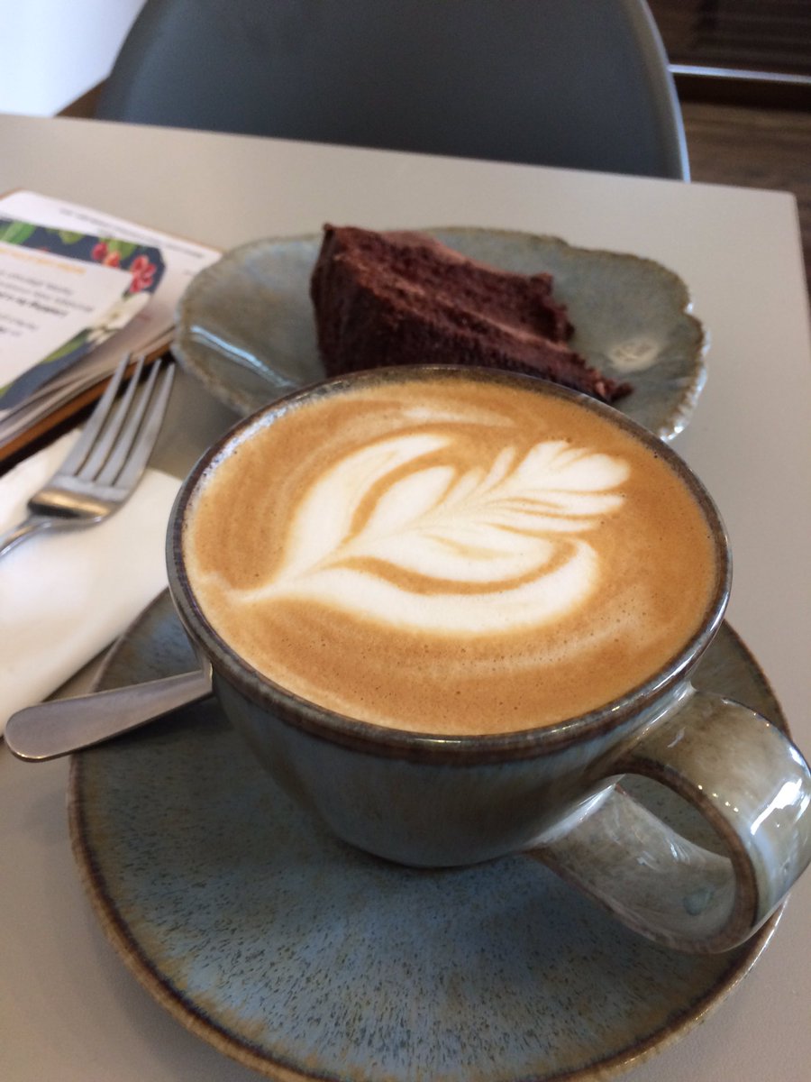 PaulaWhitcher1's tweet photo. Treating myself to this 🤭 @thefindchelt before I toddle off for my last mammogram on the pink card scheme #breastcancer #fiveyearsclear 🤞 https://t.co/tt9pX3dTPJ