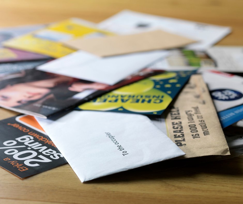 americanrecycle's tweet photo. 📰 ✉️ From junk mail to old documents, it's EASY for paper clutter to accumulate! 📄📜📃😮

👇 Here are some simple ways to be rid of it once and for all! 😃
https://t.co/eSI2LHjqb3

#AmericanRecyclingDisposal #Recycling #GoGreen #EcoFriendly #PaperClutter #BeGone https://t.co/tdalUOd723