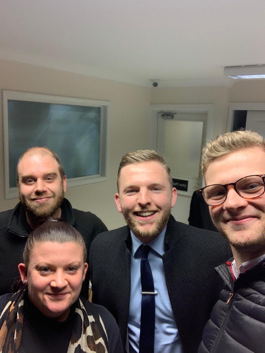 Another day, another afternoon marketing. This time visiting all of our local bodyshops who are also very committed towards helping us hit Icon 💪🏻 (as long as we continue to bring them doughnuts and coffees every week) 😅