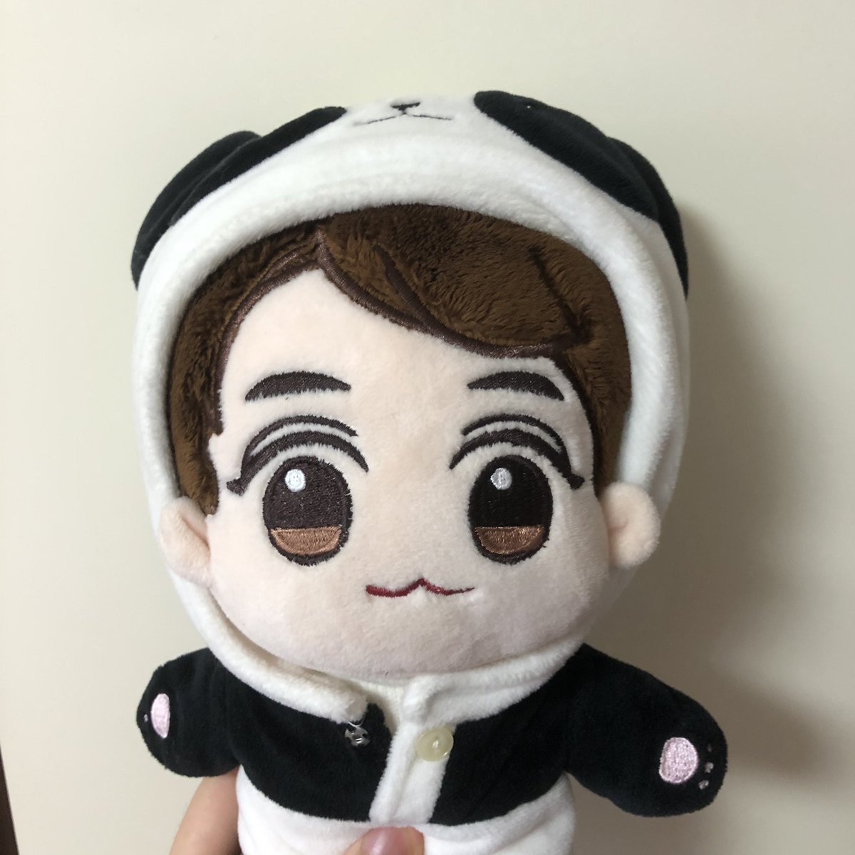 lO26S2__'s tweet photo. 세븐틴 부승관 인형 부논이 0.8 세븐틴 도겸 이석민 담요 1.0 (담요 실제 크기는 더 커요 ㅠㅠㅠㅠㅠㅠㅠㅠ) https://t.co/7gOjk1nL6i