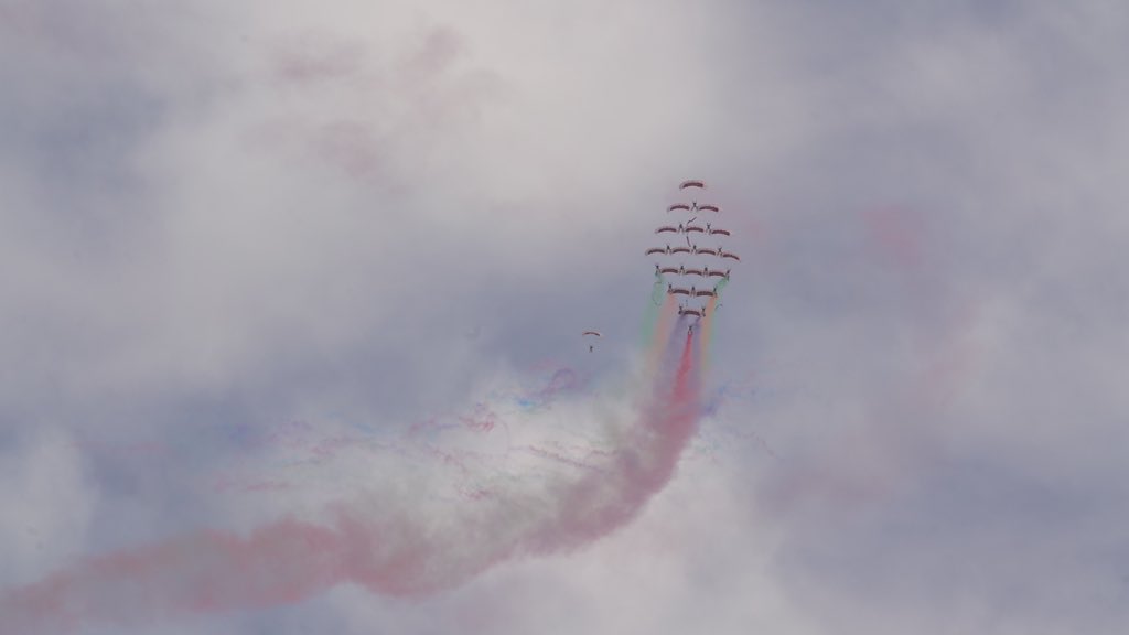 qatarairways's tweet photo. Look up into the skies as the @Qatar_AirSports team dazzles #KAS2020 attendees with their aerobatic performance.
#KuwaitAviationShow https://t.co/v04GOQQZ2e