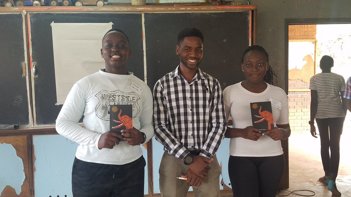 SsesangaDennis's tweet photo. Today, I built Uganda. I went in and shared a few career words of inspiration to the next generation. #Famecon #ivoryfootprints https://t.co/ajwivXObOd