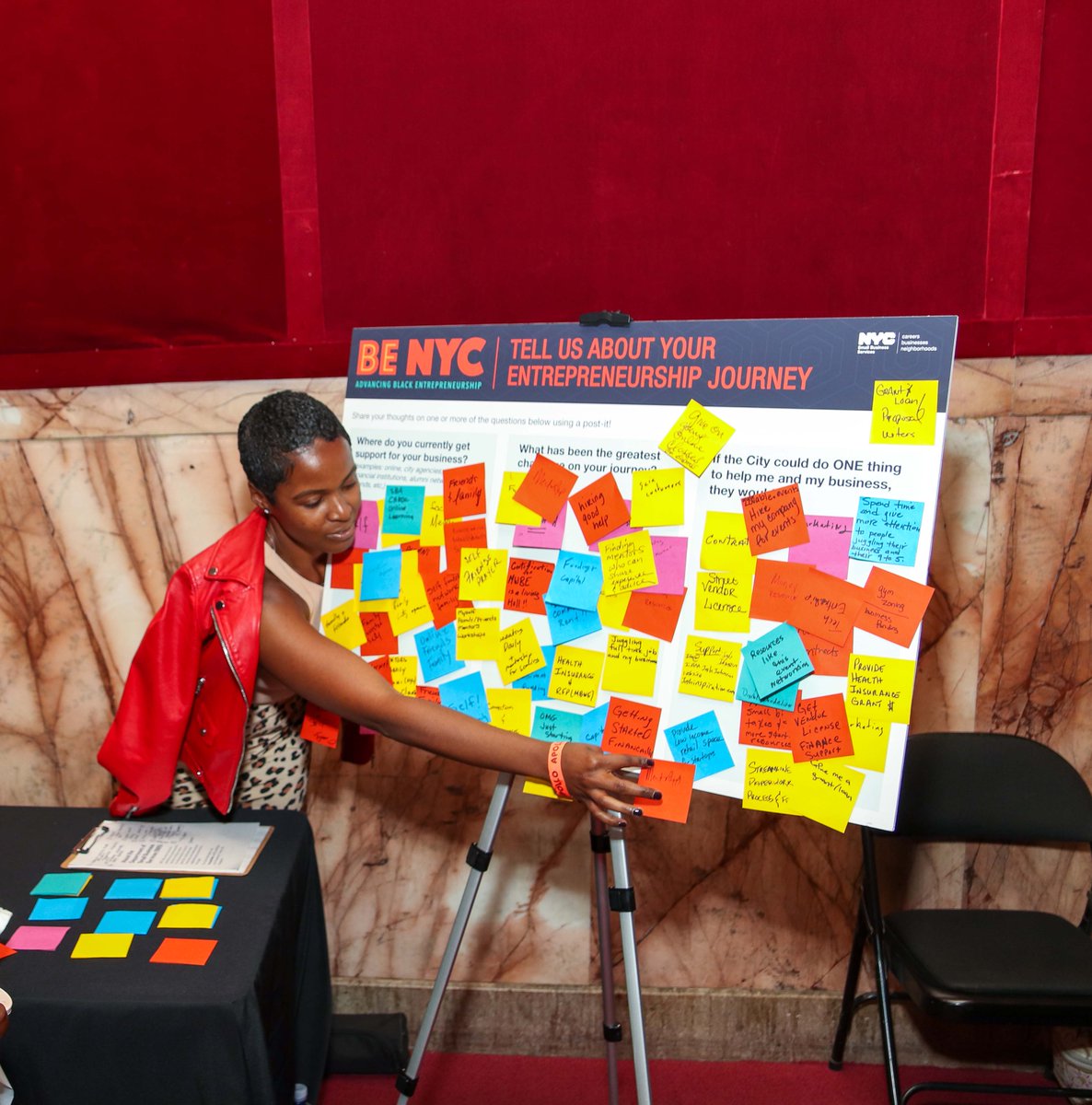 NYC_SBS's tweet photo. DYK? Black individuals account for more than 20% of New Yorkers, but only own 2% of NYC businesses and hire only 1.9% of employees. Find out what we’re doing to help in the @NYC_SBS Commissioner’s NEW column in @Entrepreneur Magazine https://t.co/GiGuENnHm1 https://t.co/PGEobODBQ8