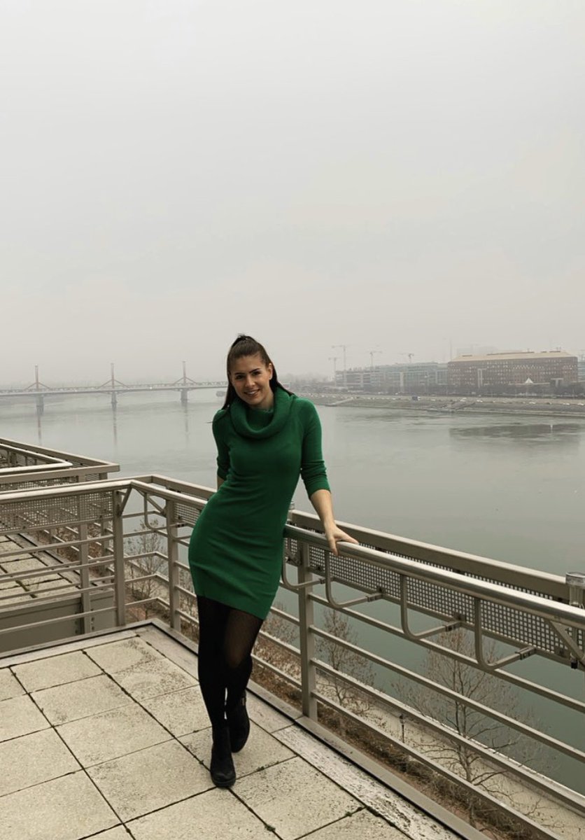 WrestlerOrsiB's tweet image. Sessioning in a place like this is just awsome..! 💯 -we were inside the house btw☝️🤪- and even though I was threatening Mr. Canada to get thrown into the Danube, at the end I gave him mercy! Sometimes Im just way too kind..🤷‍♀️💁‍♀️ #sessiontime #wrestling