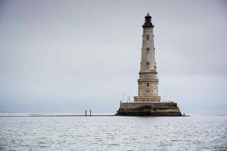 PrensaLatina_cu's tweet image. El histórico faro #frances 🇫🇷 de #Cordouan, se prepara para su candidatura a la Lista del Patrimonio de la Humanidad realizada por la @UNESCO
Más👉👉👉bit.ly/38fhEHC