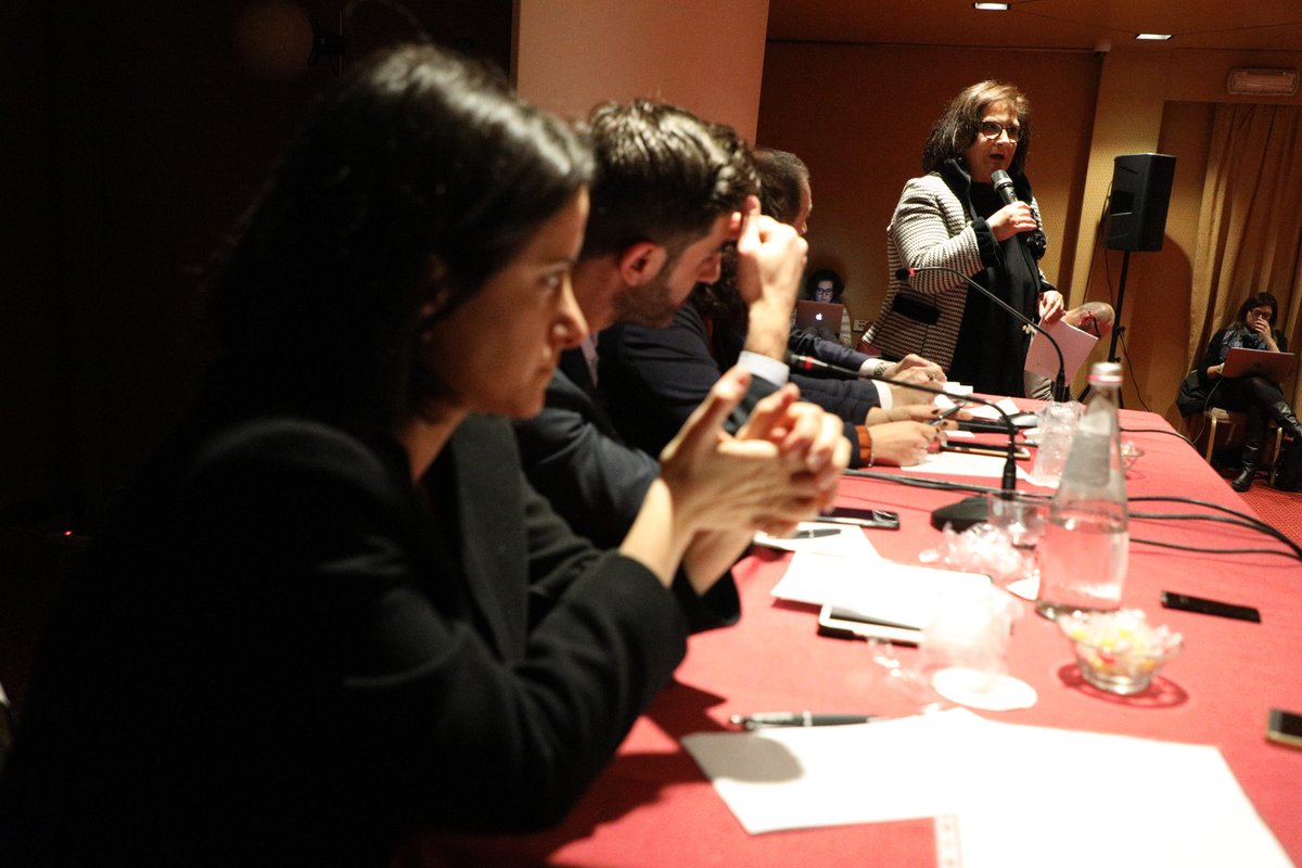 "Grazie a quest'incontro con alcuni rappresentanti del Governo, non ci sentiamo soli. Ci sentiamo anche noi cittadini di serie A". All'incontro sulla #bpb intervengono i risparmiatori