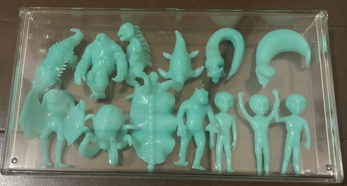 前田 On Twitter フルタ製菓株式会社 西東社 Umaチョコエッグ Uma未確認生物大百科 フルコンプリート 全10種シークレット3体 Uma未確認生物大百科応募にて当選 コレが本当のフルコンプリートでしょ Https T Co Wxo2spjft8 Twitter