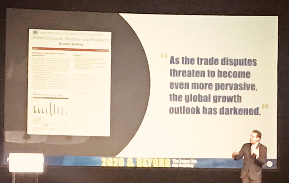 diversity_LV's tweet photo. “This the first time in U.S. history women outnumbered men in the job market” featured speaker Jeremy Aguero #Preview2020 #LVPreview @AppliedAnalysis #PreviewLV #diversitymattersLV https://t.co/Fgos5HG0UQ