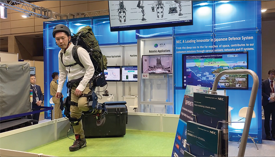 NationalDefense's tweet photo. U.S.-Japan Defense Tech Cooperation Stymied by Cultural Hurdles | Story by @StewMagnusonNDM | @DSEI_Japan @ModJapan_en
#DSEI19 #DSEIJapan | https://t.co/nQq9t356C5 https://t.co/rirYIaBCSo