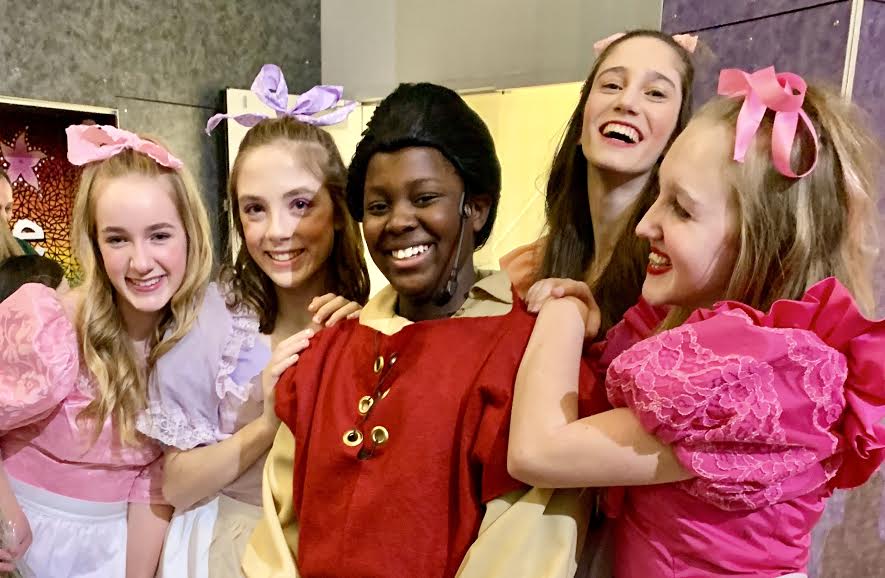 APSKenmore's tweet image. Come on out TONIGHT for the last show of Beauty &amp;amp; The Beast Jr. @APSVirginia @APSArts Show starts at 7 PM--free admission--donations welcomed--fun for children of all ages! Thanks for supporting The Arts!