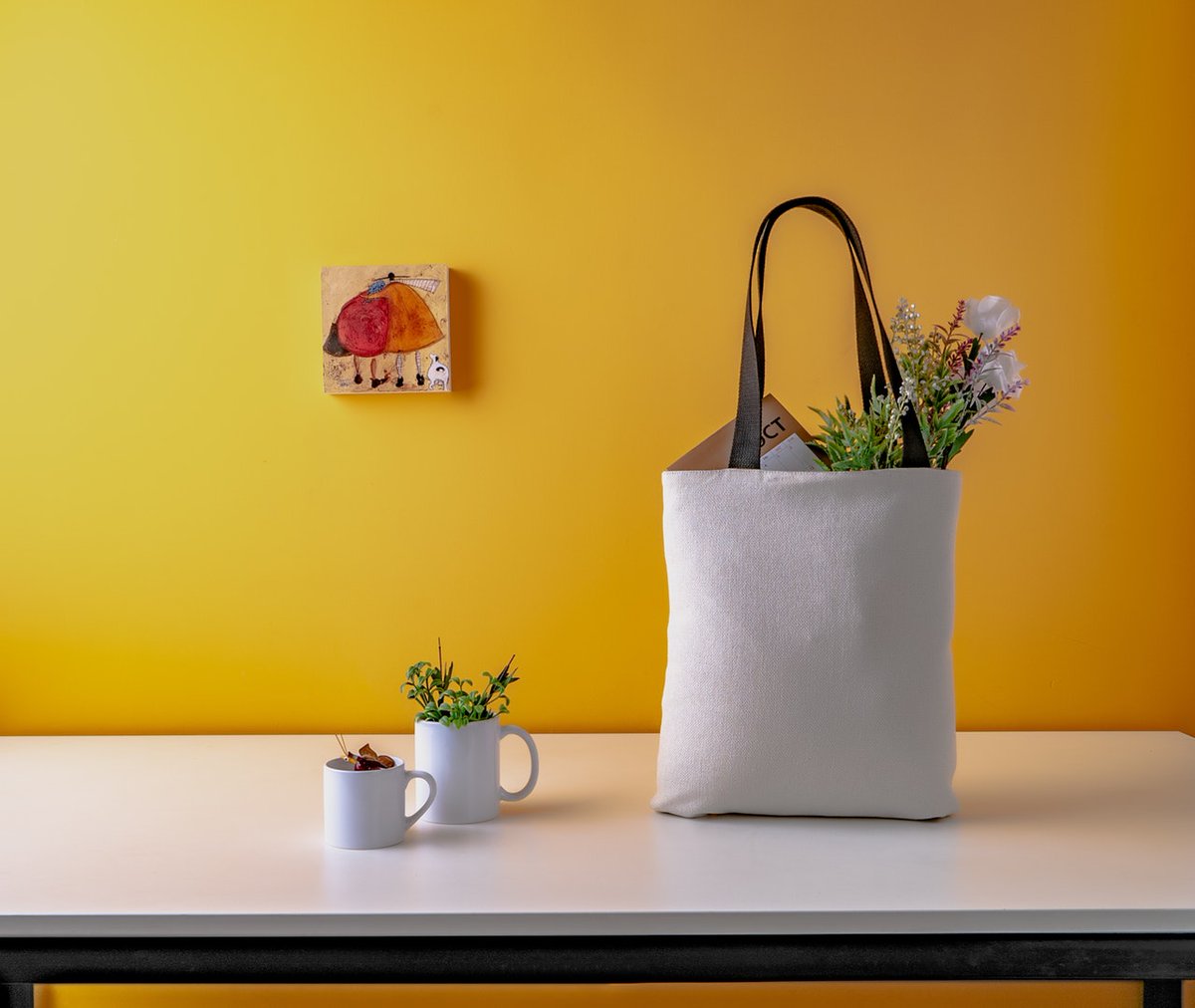 Aramark's tweet photo. A new year offers a great opportunity to incorporate more sustainable habits into your day. Bringing your own bag to the grocery store, or limiting single-use plastics by skipping the straw, are both great places to start. #AramarkBeWellDoWell https://t.co/88JCsCBgSr