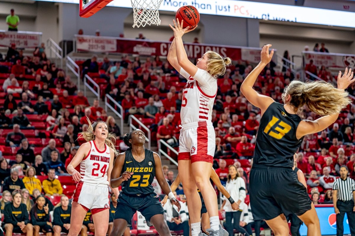 SDCoyotes's tweet photo. Did you know about the connection @tayfred52 shared with @CoachDawnP before Coach P arrived in Vermillion? Or about Taylor's fun-loving jokester personality?

Read more in the latest feature from @mickgarry below.

📰: https://t.co/PSNnYUKkoJ

#GoYotes | #WeAreSouthDakota 🐾 https://t.co/xIXcHmfxd0
