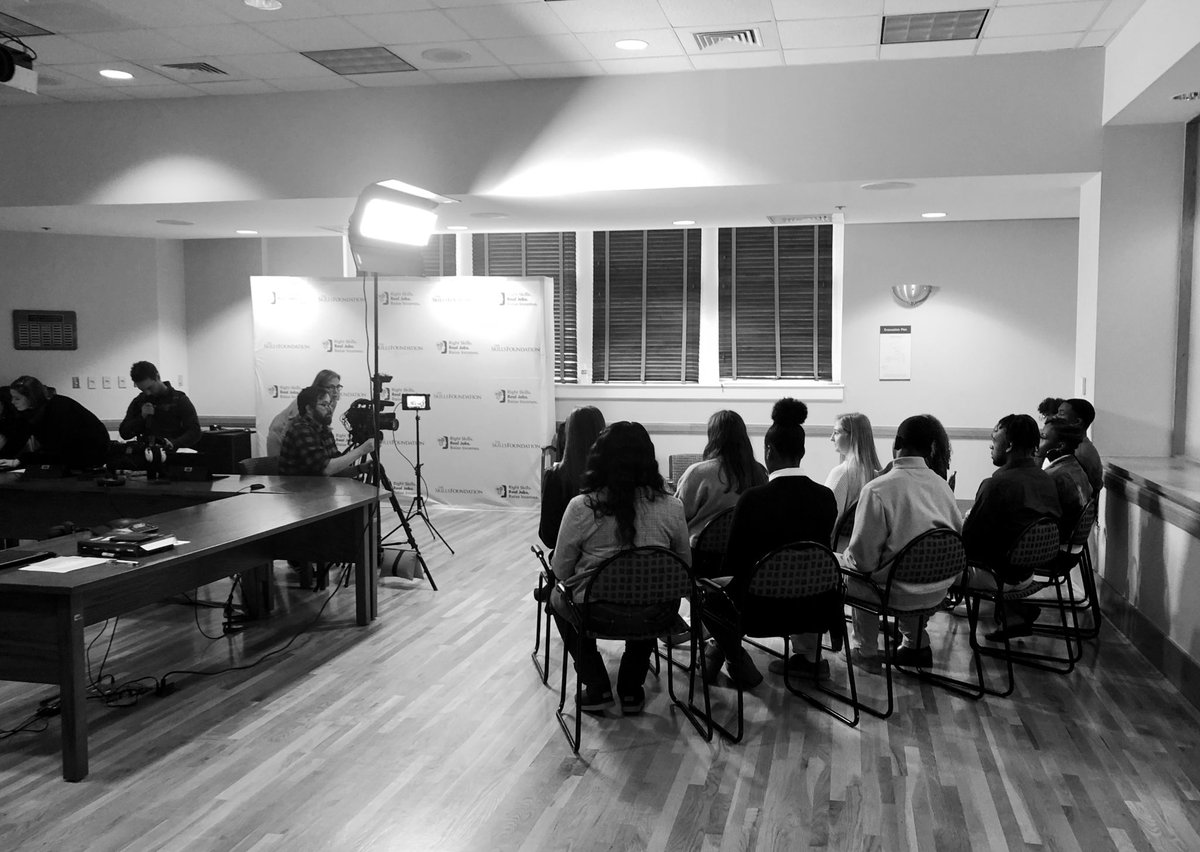 SkillsofMS's tweet photo. Check out this sneak peek of an exciting venture from @SkillsofMS and @MissDeptEd to partner in raising awareness for high demand skills training. 

More details soon!

#RightSkills
#RealJobs
#RaiseIncomes https://t.co/IFGNeCJ7it