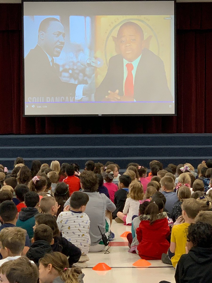 kyrenesupt's tweet photo. Kyrene de los Lagos parent, Pastor Anderson, leading a presentation on the contributions of Martin Luther King, Jr. at today’s MLK assembly. https://t.co/j1ReYoKKxE