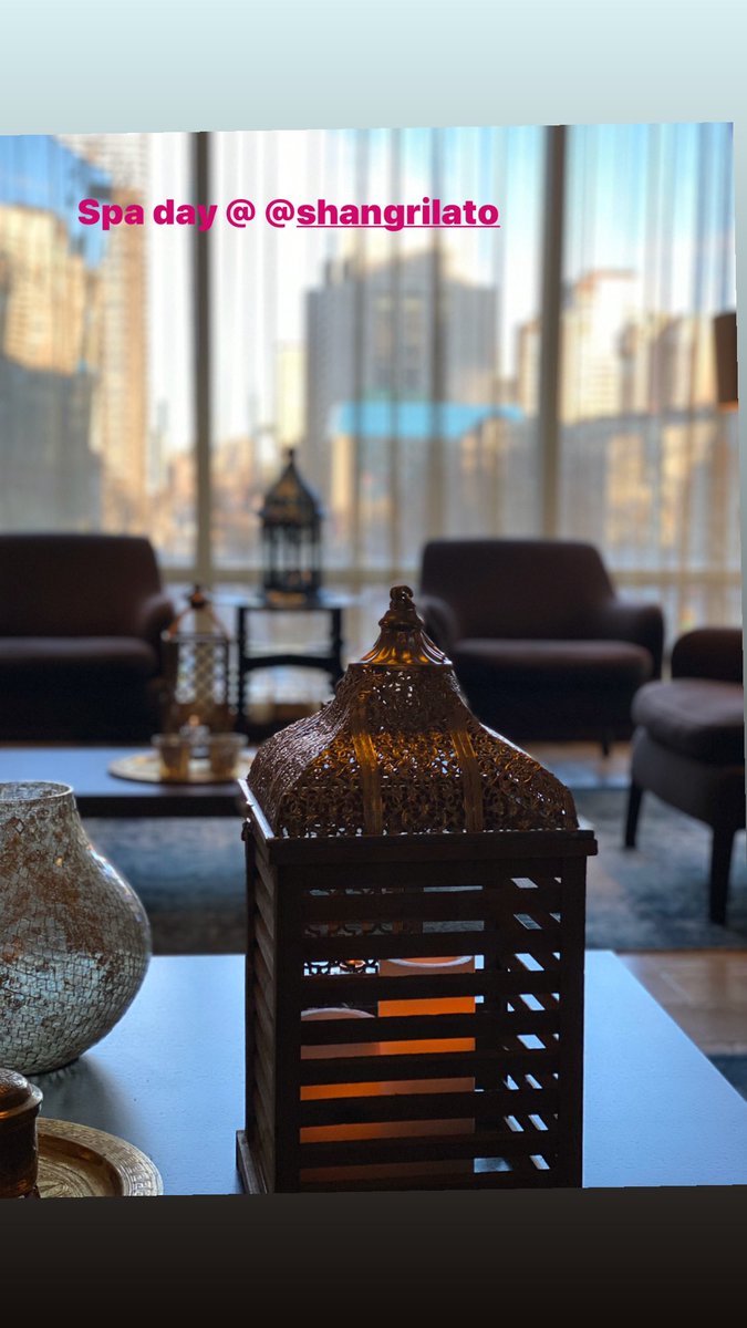 LizPalmer_Wine's tweet photo. New year new @iphone11pro.official #newcamera .
.
#shotoniphone #apple #appleiphone #instadaily #spaday #spadaytoronto #toronto #torontolife @shangrilato #downtowntoronto #torontoigers #torontoinsta #instamood #instatoronto #friday #fridayvibes #friyay @apple https://t.co/goOedb6t6a