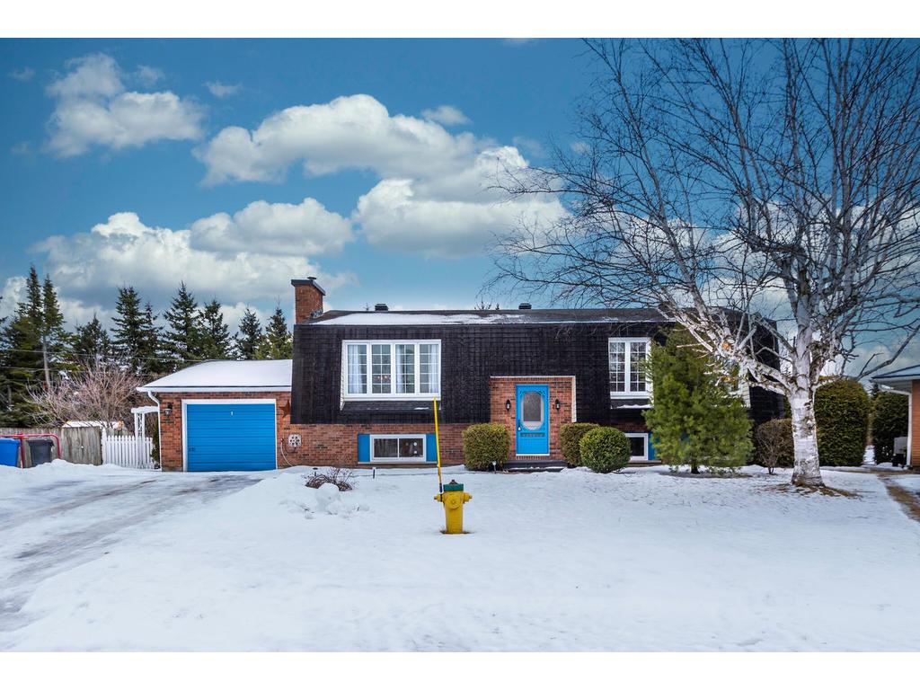RitchieTwins's tweet photo. Open House! ,  1/19/2020 2:00:00 PM, Full Details https://t.co/XcYZm3Git1 https://t.co/kIz2tTHt9d