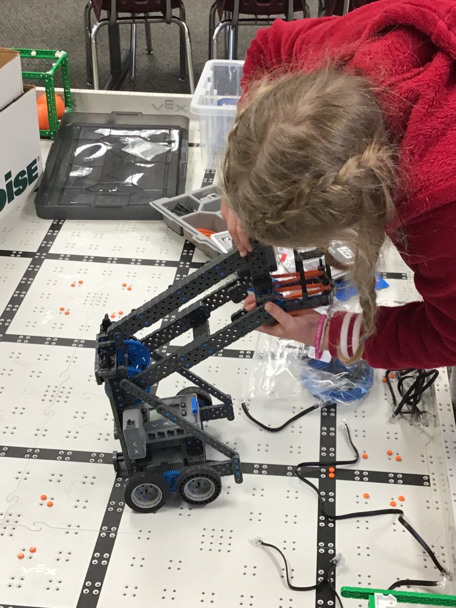 SES_Robotics's tweet photo. SES Robotics teams are ready for competition tomorrow! They've worked hard getting their robots ready to drive and are excited to put them to the test! #VEX #techpointfoundation @Sheridan_Elem @TechPointYouth @VEXRobotics https://t.co/jKCEtM1Lkq
