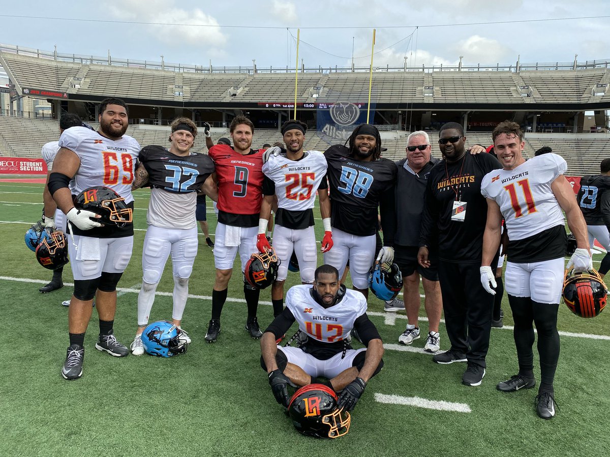 VinceAmey's tweet image. New league @XFL new teams @LAWildcats @DallasRenegades same faces! One brotherhood! Great men! #AAF #SDFleet