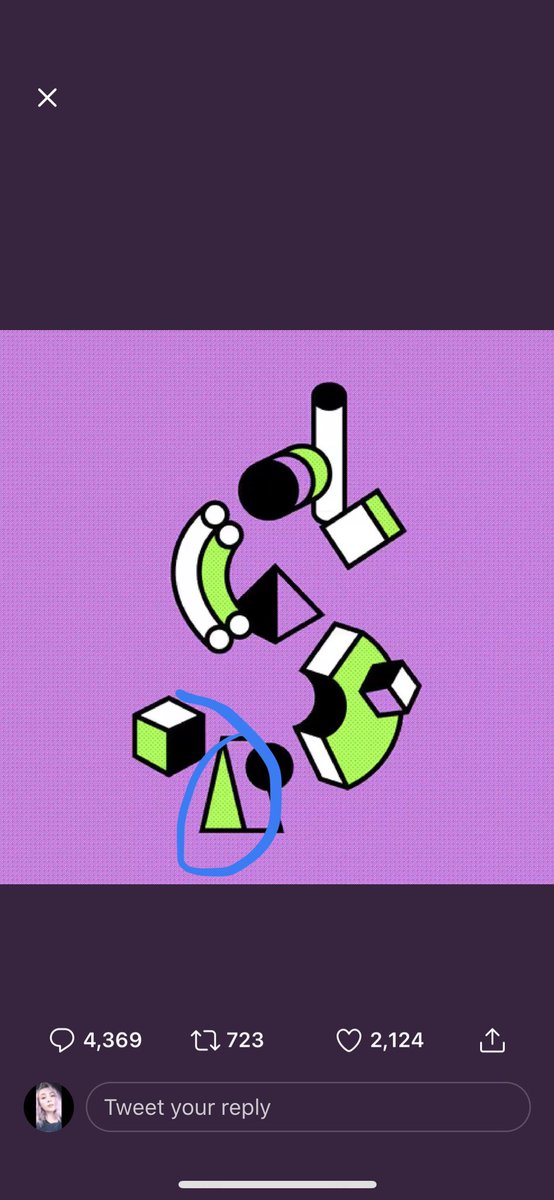 alexarollablunt's tweet photo. @CashApp you really have me out here looking like a fool to my TL every Friday, trying to get your attention. anyway, triangles are my favorite shape &amp; you should pick me. this girl is S T R U G G L I N G. $alexachamness https://t.co/qyDtin2VpE