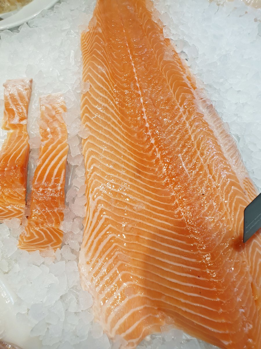 suffolkfoodhall's tweet image. You know what day it is? That's right, it's #freshfishfriday our fishmonger counter is open today and tomorrow, pick up some fresh fish from the counter or place your order for next week. suffolkfoodhall.co.uk