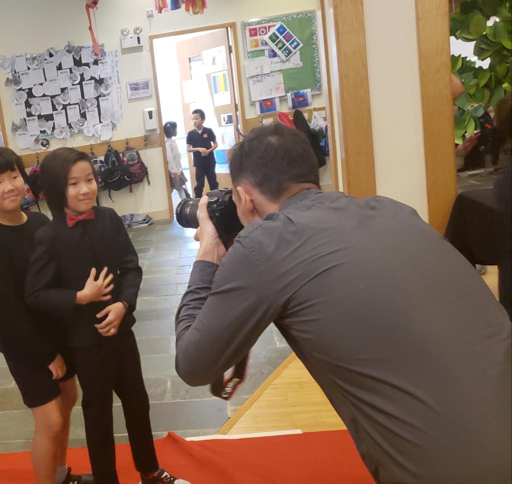 bannerbenjamin's tweet photo. The second annual Shecky Film Awards went off at #sisrocks with some amazing G5 PSA films. It was a team effort and tons of fun. @SydneyRamos17 @teachbk27 @annieferg3a and @mr_shep63 #pyp #issedu https://t.co/HDhSLdi33L