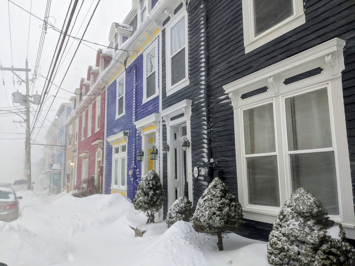lisasellspiano's tweet photo. Halliday's Meat market is open in the case you forgot something!
#hallidays @DowntownStJohns #stormchips #nlwx @weathernetwork @sjmorningshow @DestinationSJ @geoffmeeker #buylocal #snowday @NLtweets @cbcnl https://t.co/YAxSLJ5bW9