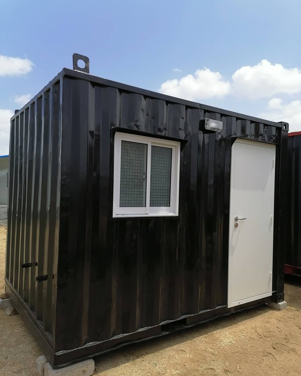 contechke's tweet photo. 1x10' Ablution unit delivered at site occupying less space yet meeting the desired need...

#CONTECH #containerisedsolutions #sitesolutions #ablutionunit #clientdrivenfabrication #delivery #plugnplay https://t.co/ML7qd5Qi0V
