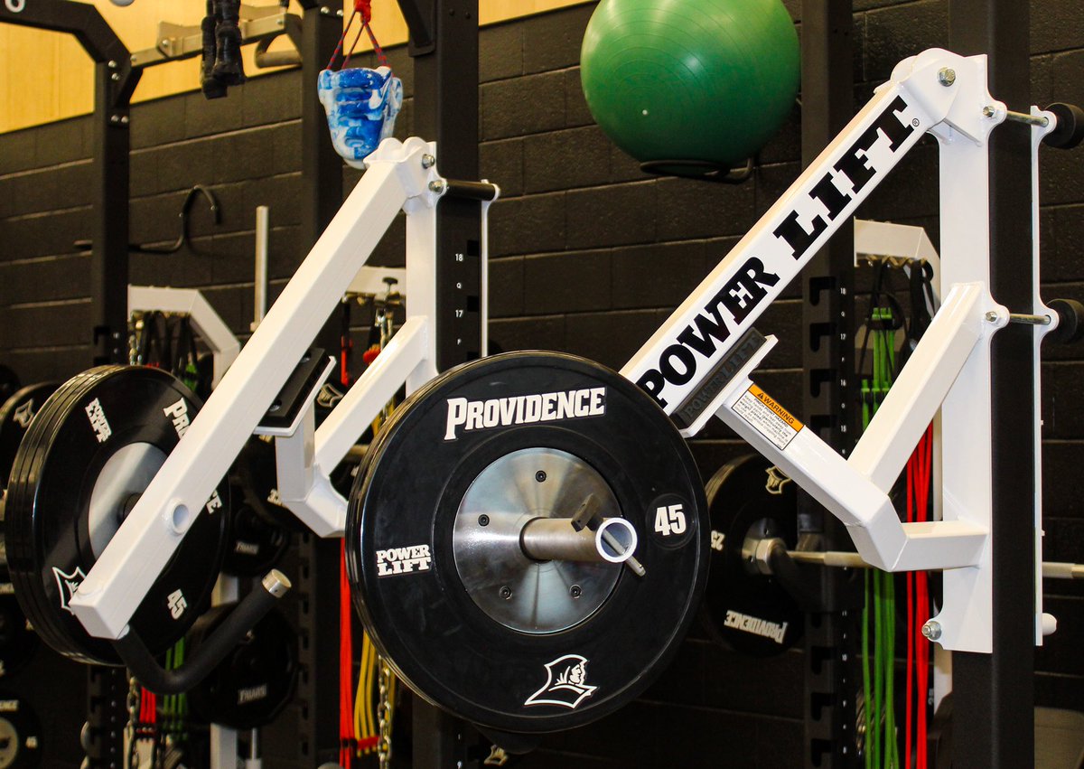 Let’s talk all things custom with Providence Basketball! 
•10’ Rack Height 
•Connecting Brace Bridge System 
•Micro Plate Storage
•Platinum Uesaka
•Custom Iron Grip
•Ladder Chin Handles
•Connecting Brace Chin Handles 
#GoFriars 
#PowerLiftProud