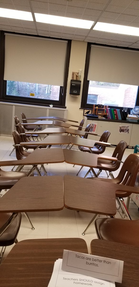 Meg_Lavin_'s tweet photo. Last day of RPS (Research & Public Speaking) calls for some speed debating! #ethospathoslogos https://t.co/DT9eTIAoO9