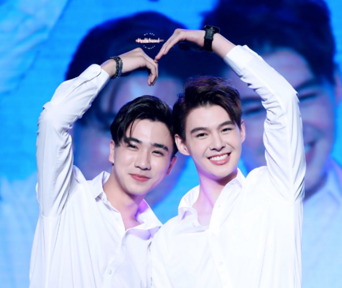leyaqiu's tweet photo. 我爱你们 PerthSaint🐯🐉
想告诉全世界你们有多好
你们可以不爱 但求不要伤害
来日方长  初心不变❤️🖤
cr：logo-PerthSaintChinese
#ปอเจคเย้อม้ายไหว๊แต่งานขู้มู้ยมี https://t.co/9u5MwdRcsS