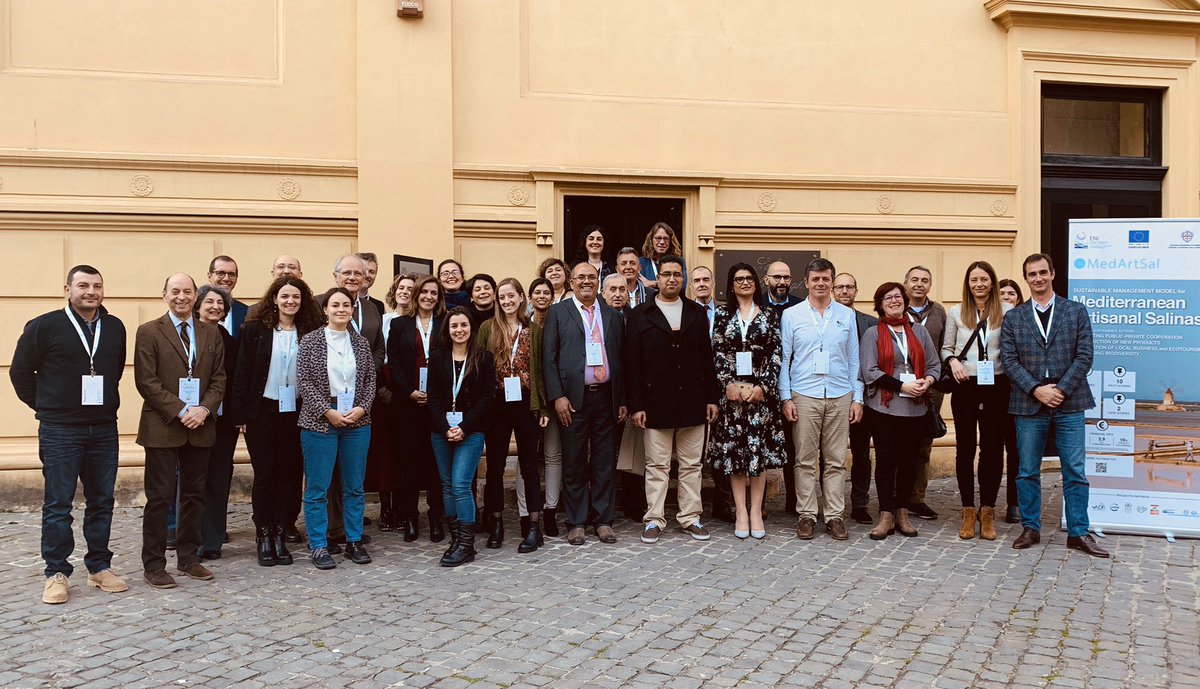 IUCN_Med's tweet photo. Proud to start this amazing adventure to promote #artisanalsalinas in the #Mediterranean with #cuiem @medsea_f #ADR #CTICI @FairTradeLeb #saidatunisia @univcadiz #medartsal supported by @ENICBCMed https://t.co/RJeXDSrh81