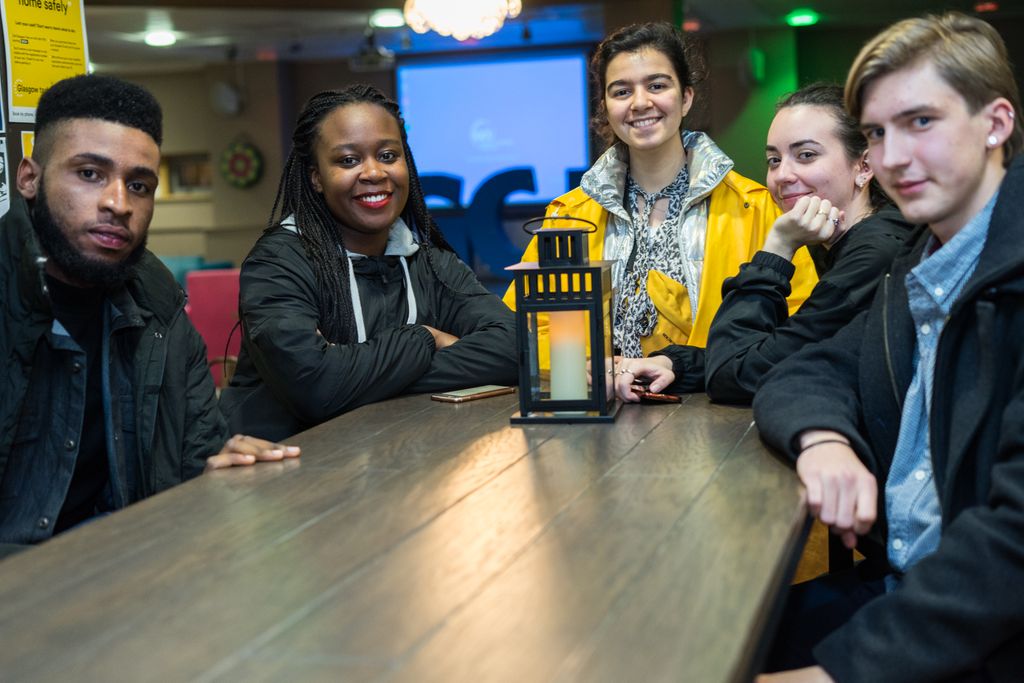 GCU_StudentLife's tweet photo. We welcomed our new students to campus with a free pub quiz, buffet and a chance to meet the team at @GCUstudents π π» πΆ
Thanks for coming along everyone π Full album is up on our Facebook page πΈ
@GCUEngagement @CaledonianNews #GCUStudentLife https://t.co/pD0tK1awui