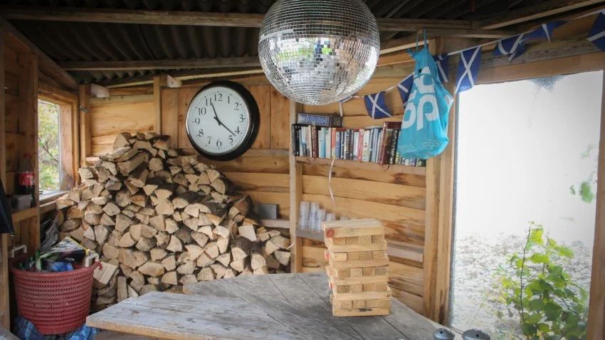 TentipiTents's tweet photo. The Remotest Rebel #Pub in the UK! The 3 Walled "Pub" At The End of The #RoughBounds! #knoydart #
https://t.co/LAYAmYCndM https://t.co/yoKhX0q55L