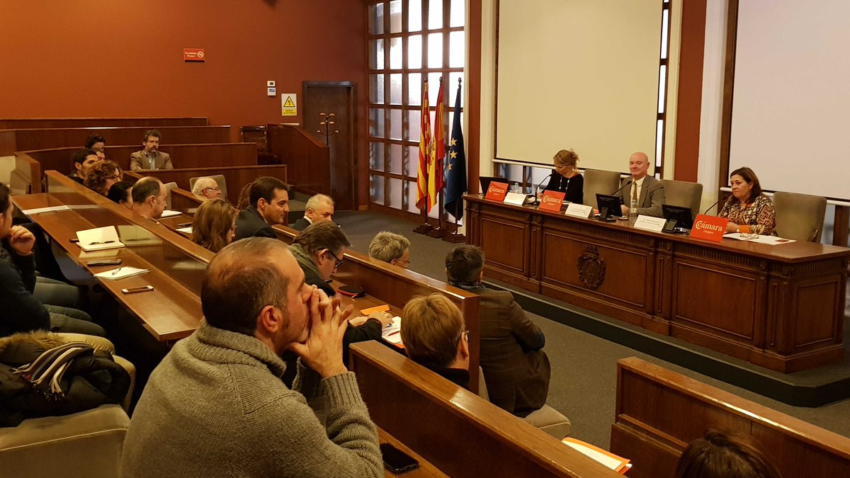 El ministro consejero de <a href="/ukinspain/">UK in Spain</a> se ha reunido en la Cámara con más de 30 empresas para analizar los efectos del #Brexit. Según @TimHemmingsFCO no habrá un gran cambio para las empresas aragonesas que comercializan con #ReinoUnido. bit.ly/2Rpv11c