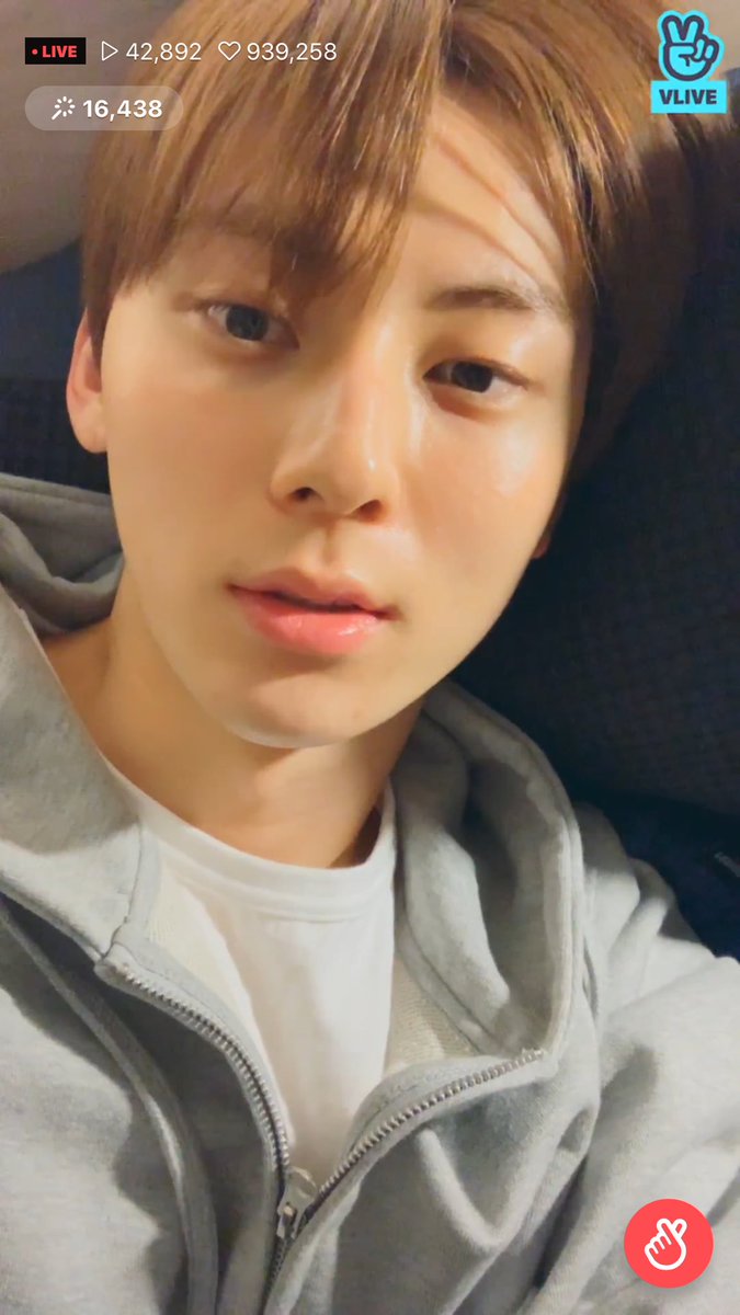 Dreamofyou_MH's tweet photo. 민현�� 브이앱😭😭😭😭 넘 예뽀ㅠㅠㅠㅠㅠㅠㅠㅠㅠㅠ❤️❤️❤️
https://t.co/DD6C0AIxuv https://t.co/QcQKZz3z1t