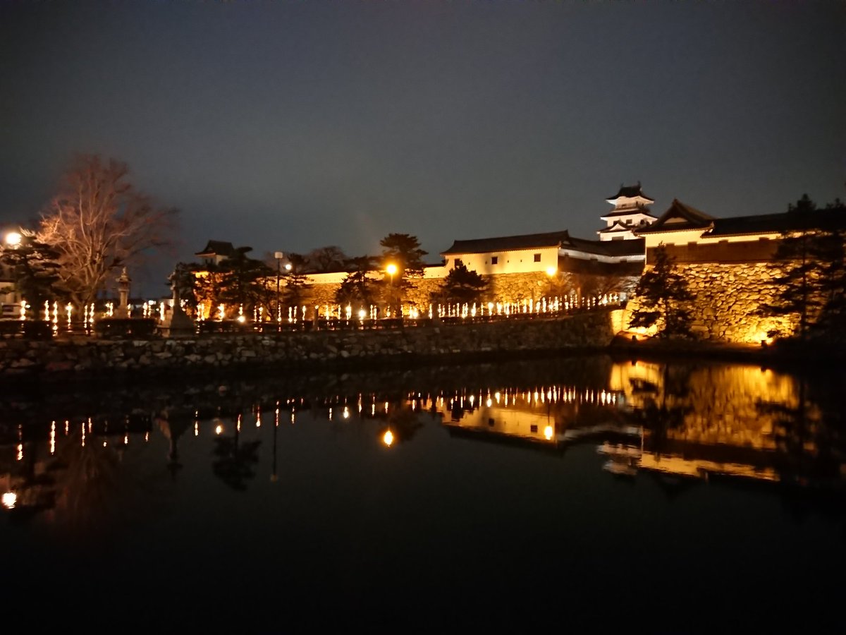 F49114527's tweet photo. #城 #castle
#イルミネーション #illumination
#夜景 #NightView #風景 #Landscape #鏡面 #MirrorSurface
#カメラ #写真 #photo #キリトリセカイ #ファインダー越しの私の世界 #カメラ好きな人と繋がりたい #写真好きな人と繋がりたい #photographer #photothelive
#photoshop https://t.co/UdN88pditz
