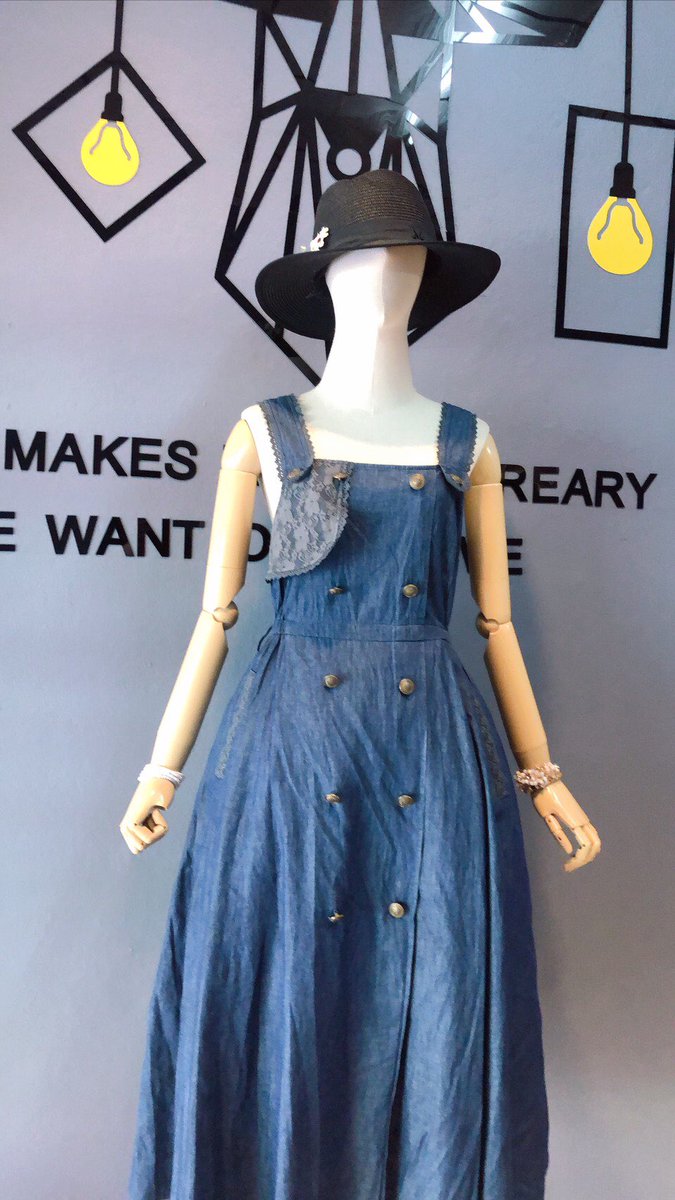 meawjaa099's tweet photo. 17.Axesfemme Dress Bust:40" Wasit:31" Length:46" ╔═.♥.══════╗
   $  S A L E  $
╚══════.♥.═╝ 690฿(22.79$) Shipping not included #lizlisa #gothiclolita #โกธิค #เดรสญี่ปุ่น เดรสญี่ปุ่นมือสอง #axesfemme #lolitafashion #bodyline #secrethoney #2handthailand https://t.co/YAzWtETuuK