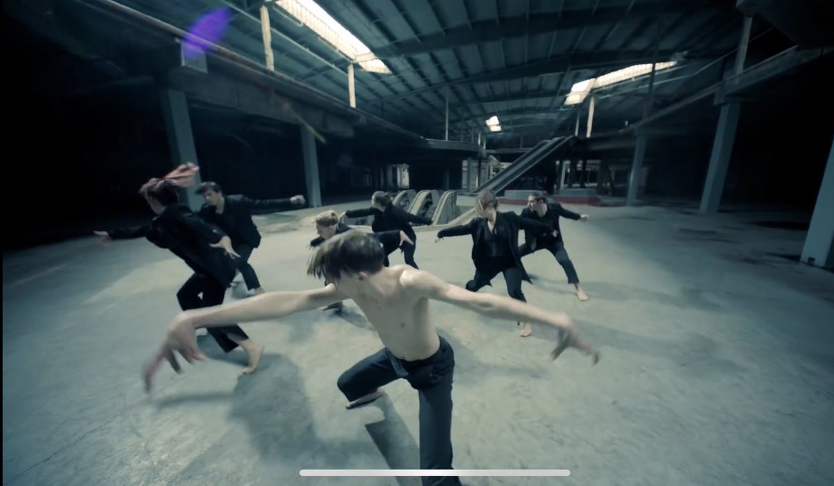 and then he does this intimidating, signature black swan pose, which if you notice closely, is repeated throughout the choreo.THEN HERE’S MY FUCKING FAVORITE PART.the dancers in black /start copying his movements/...instead of controlling him. he has conquered his demons.