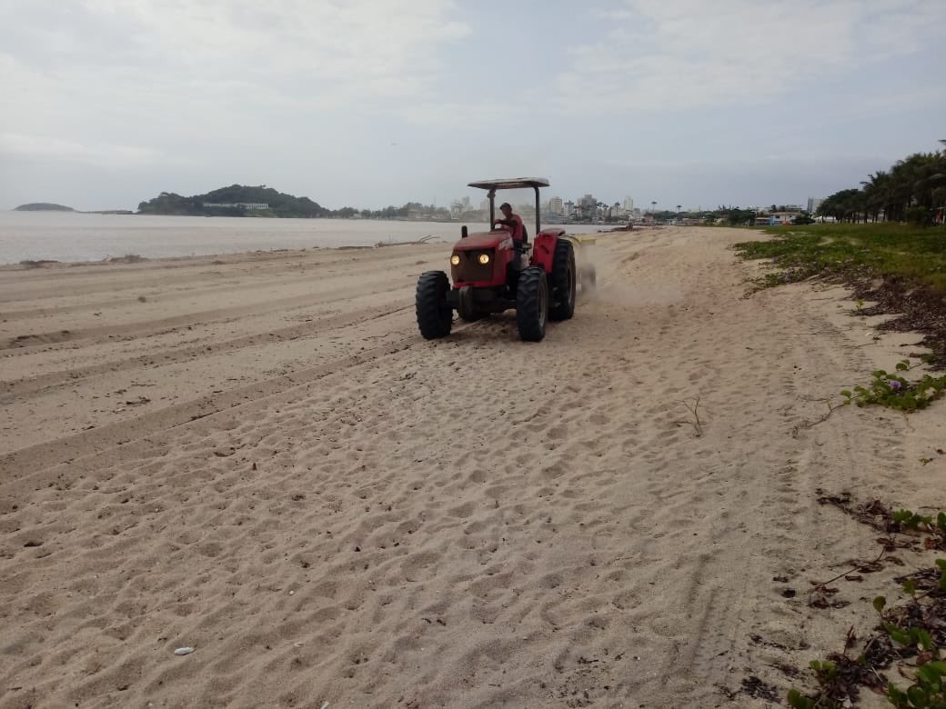 limpatech's tweet image. Limpatech ATIVA na Praia da Barra e Fronteira realizando a limpeza da costa de areia.

• Praia Limpa 

#PorumaMacaemelhor @draluiziojunior
