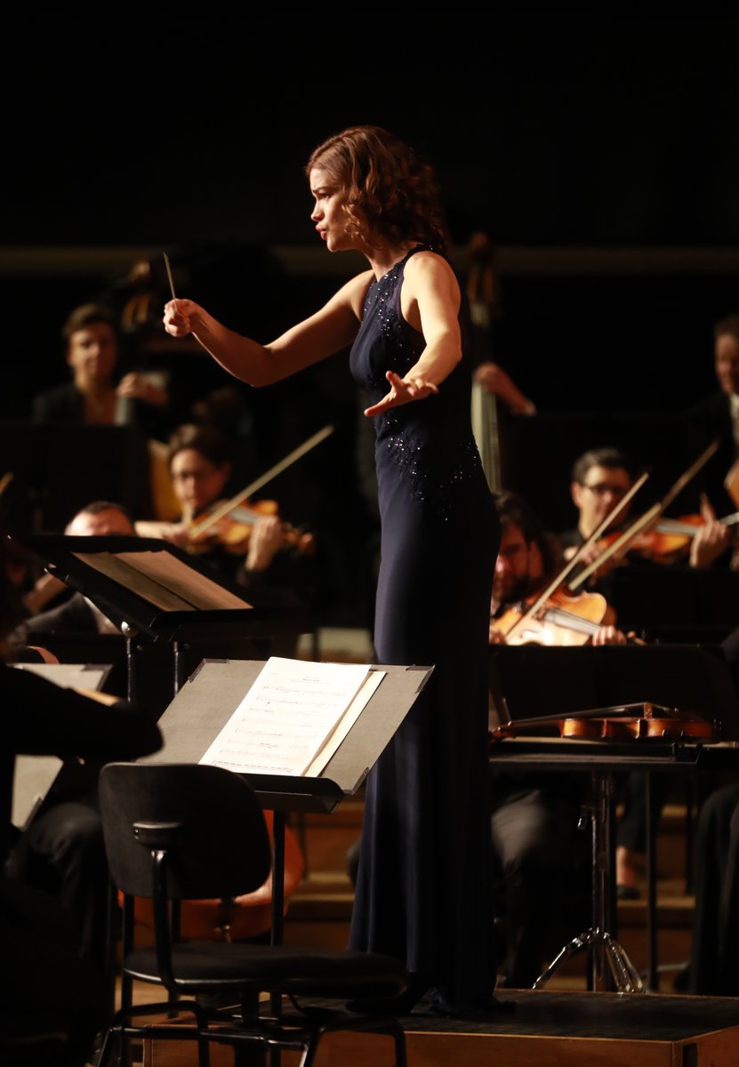 MediawanFr's tweet photo. Lauriers de l’Audiovisuel : L'héroïne de #Philharmonia, Marie-Sophie Ferdane est nominée pour le prix de la meilleure interprétaion féminine 👏 🎼🎻
Résultats de cette 2⃣5⃣ème édition le 10 février au théâtre Marigny
Une prod #MerlinProductions
https://t.co/HWF33GO9SS https://t.co/D6SYaagVQC