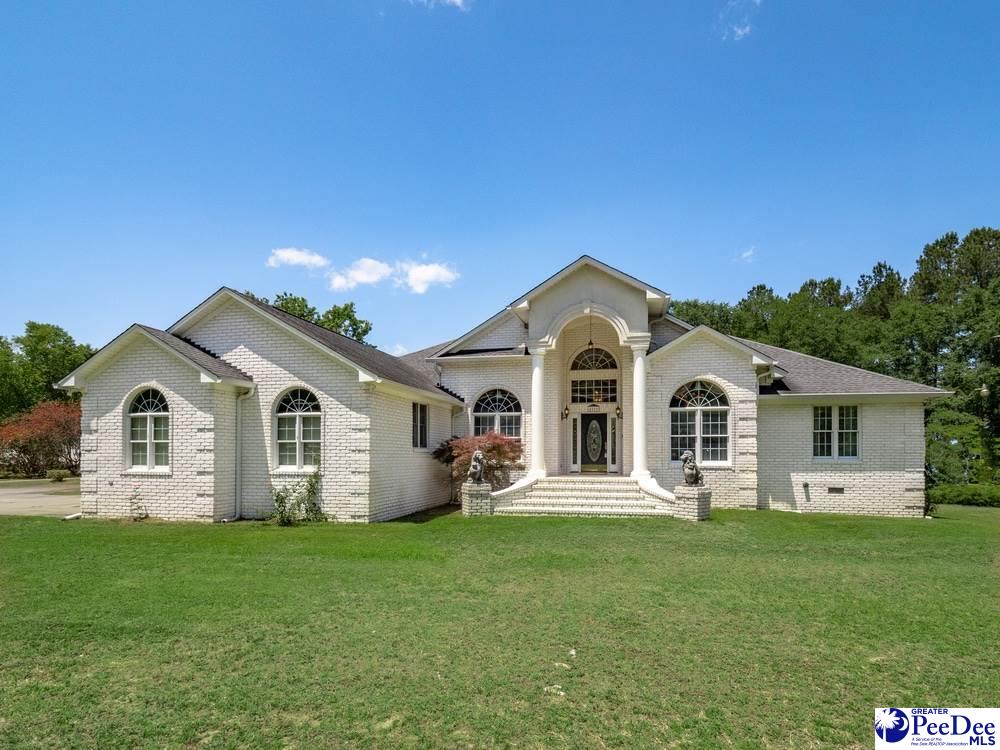 cb_mcmilllan's tweet photo. Beth Jones would love to show you the #listing at 4569 Planer Road #Effingham #SC  #realestate https://t.co/bOYm0nhCcO https://t.co/CMYntU4AVO