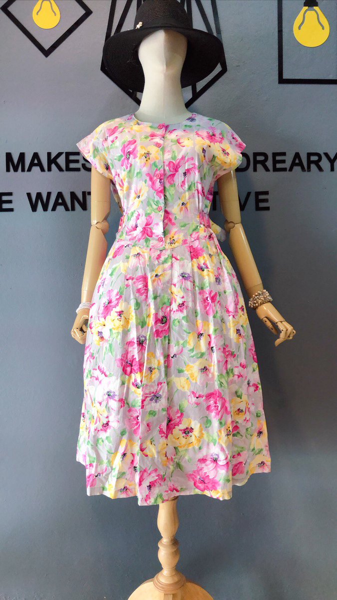 meawjaa099's tweet photo. 24.เดรสลายดอกมีสายเลื่อนเชฟด้านข้าง Bust:40" Wasit:28" Length:42" ╔═.♥.══════╗
   $  S A L E  $
╚══════.♥.═╝ 450฿(14.88$) Shipping not included #เสื้อวินเทจ #เสื้อปักฉลุ #เสื้อวินเทจมือสอง #เสื้อปักมือ #เสื้อลินิน #vintageclothing #เสื้อปักฮังการี่ https://t.co/S7SUi3OW3q
