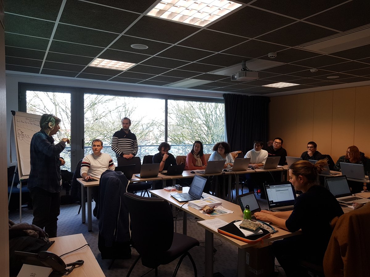 synchroSOLEIL's tweet photo. ⏺️Chemometric analysis of Quick-XAS data Practical
➡️"X-ray spectroscopy simulations using Crispy and Quanty", a tutorial organized by Valérie Briois, #ROCK_Beamline manager @synchroSOLEIL in the framework of #SUM20 https://t.co/jIuj8HvRGn