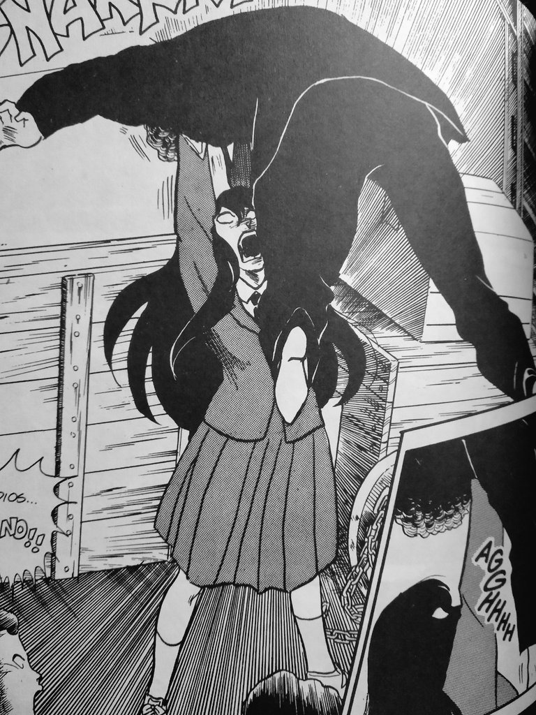 _tzzk's tweet photo. 🦋 Día 6. #ElMundoDeRumiko ; #UnoODos ; #LaTragediaDeP

No soy fan de las series largas de Rumiko, pero las cortas me apasionan. No podía decantarme por un único tomo, así que he decidido incluir los tres (aunque El mundo de Rumiko es comic-book, btw). Una maravilla. https://t.co/R6m6ZthcZb