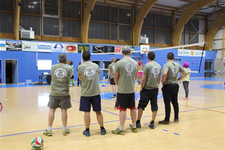 Noremat_'s tweet photo. 🏆🏐 1ère édition du Tournoi de #volley Noremat 🏐🏆 
Belle synergie entre les collaborateurs des 10 sites Noremat en France. Bravo à tous ! 👏 https://t.co/W4Ttsh2581